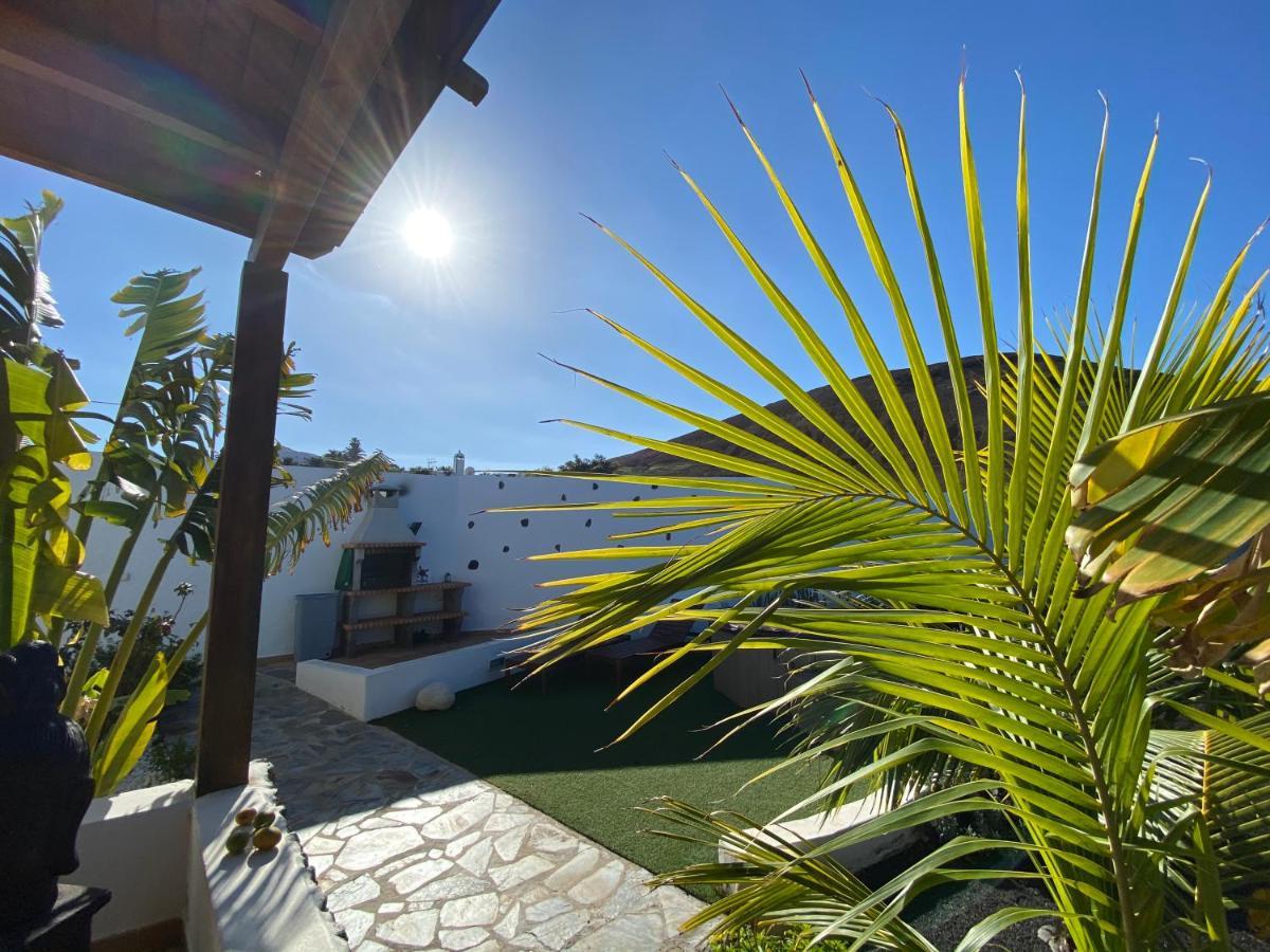 Finca La Costa Tinajo Exteriér fotografie
